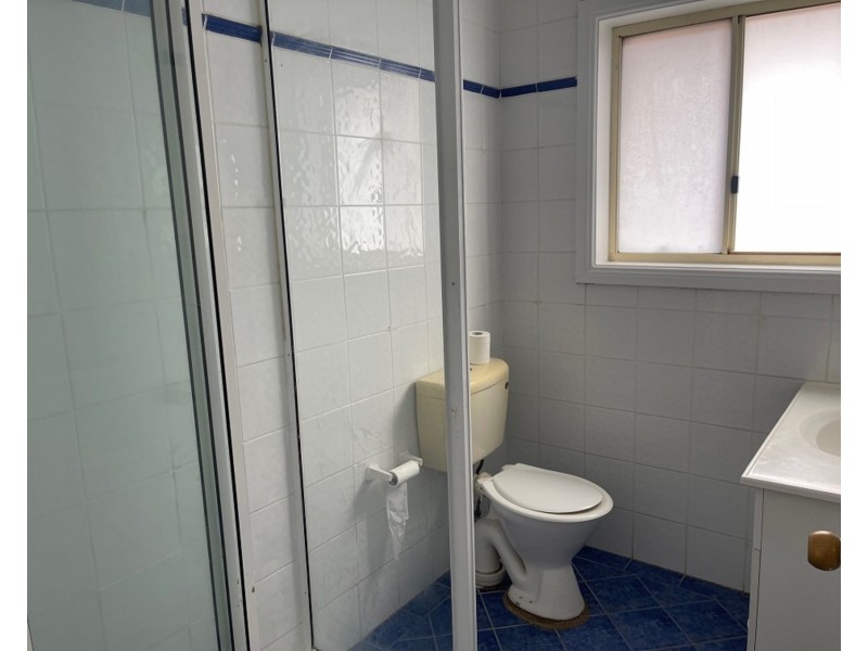 2/65 View Street, Sefton NSW 2162