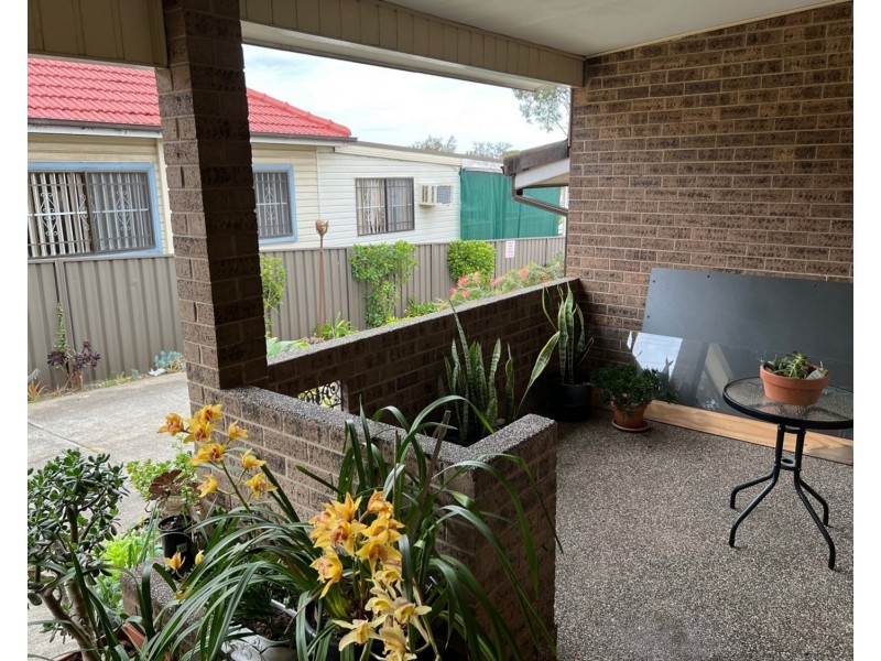 1/128 Cooper Road, Yagoona NSW 2199