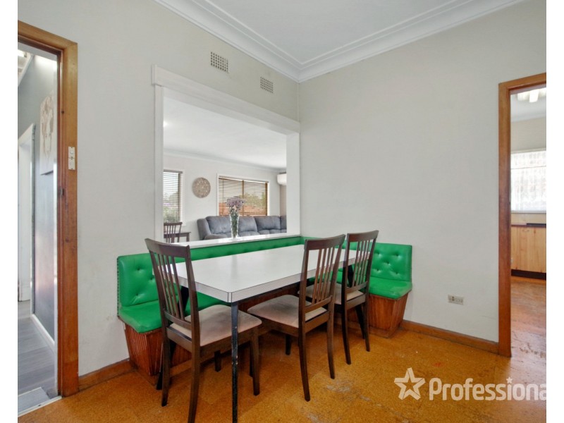 6 Greendale Crescent, Chester Hill NSW 2162