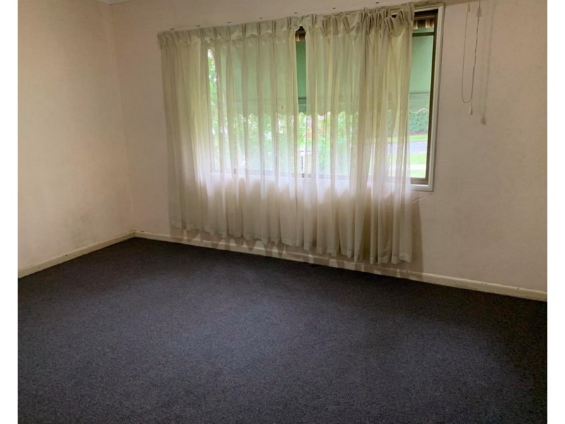 24 Monie Avenue, East Hills NSW 2213