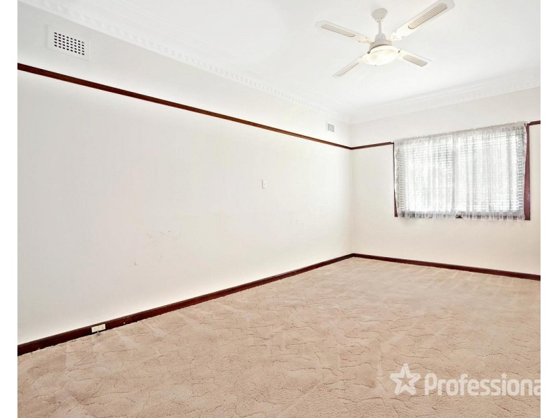 21 Australia Street, Bass Hill NSW 2197