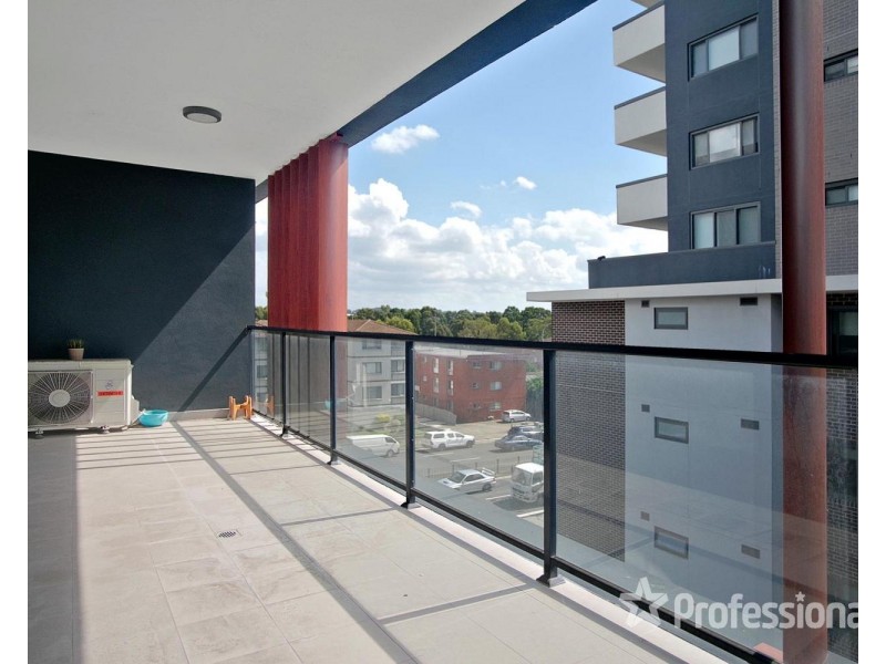 302/52 Copeland Street, Liverpool NSW 2170