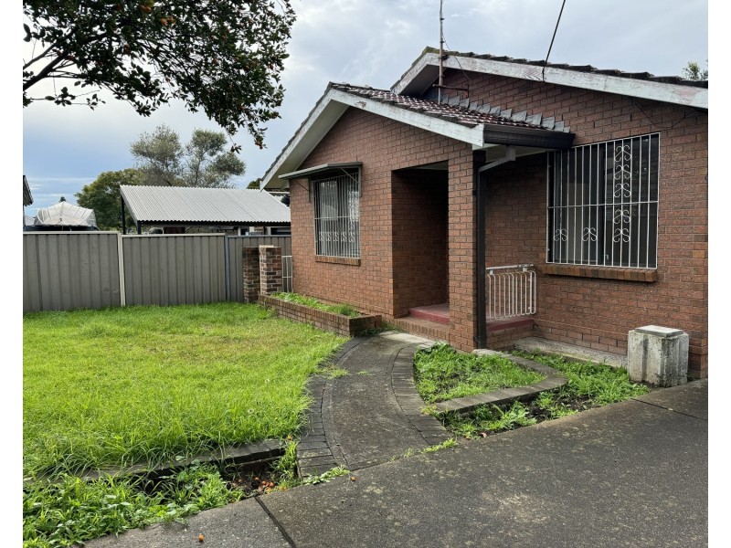 2/49 Belar Avenue, Villawood NSW 2163