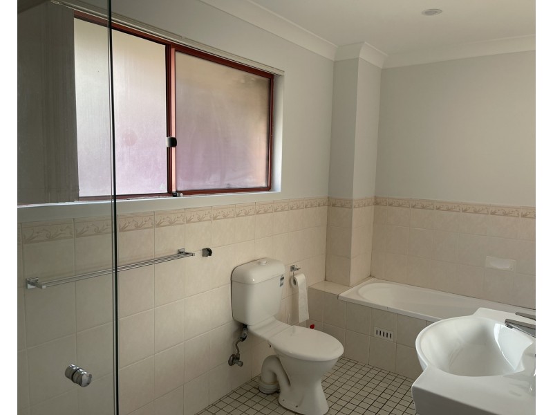 6/153 Waldron Road, Chester Hill NSW 2162