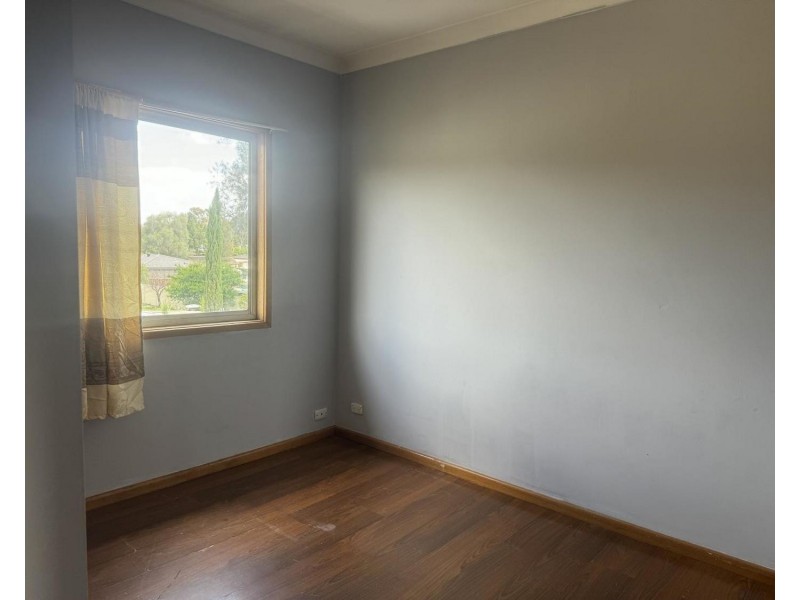 12 Gordon Street, Carramar NSW 2163