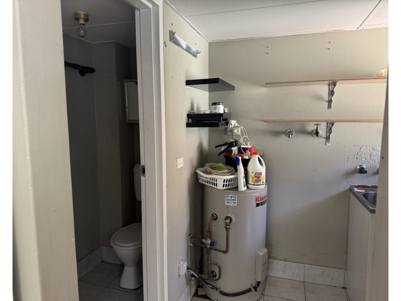 1/209 Hume Highway, Greenacre NSW 2190