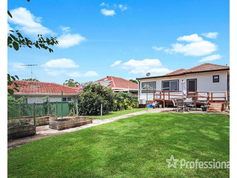6 Greendale Crescent, Chester Hill NSW 2162