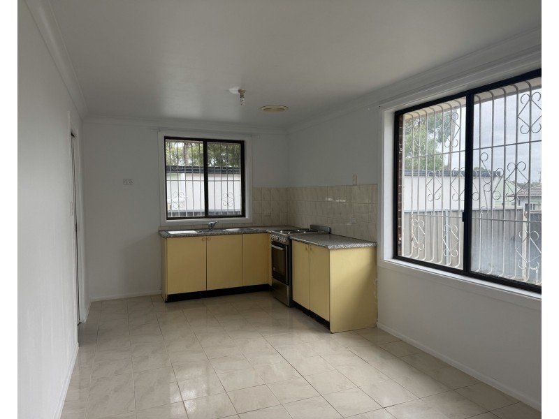 2/34 Helen Street, Sefton NSW 2162