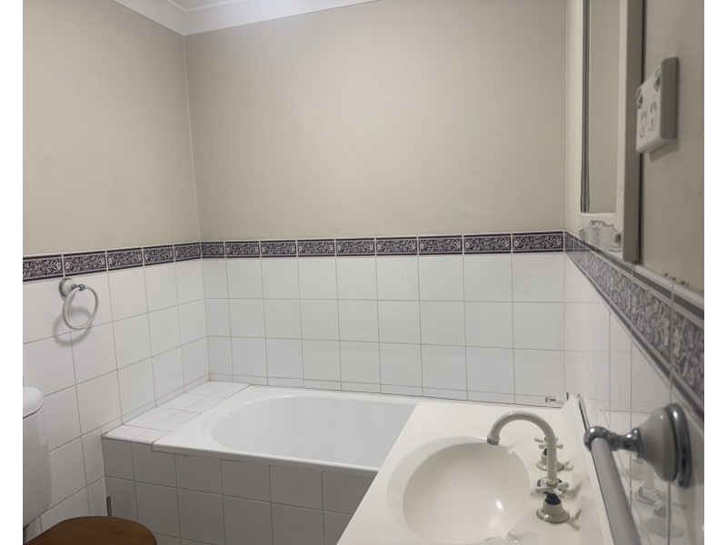 24/181-185 Sandal Crescent, Carramar NSW 2163