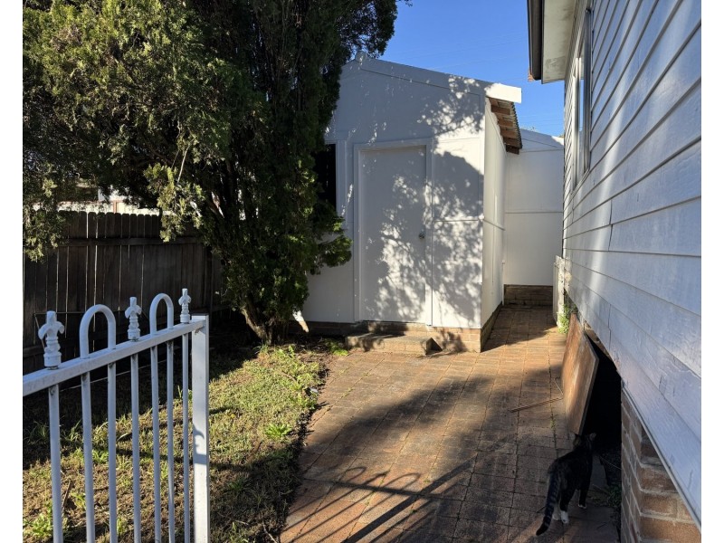 35 Augusta Street, Condell Park NSW 2200
