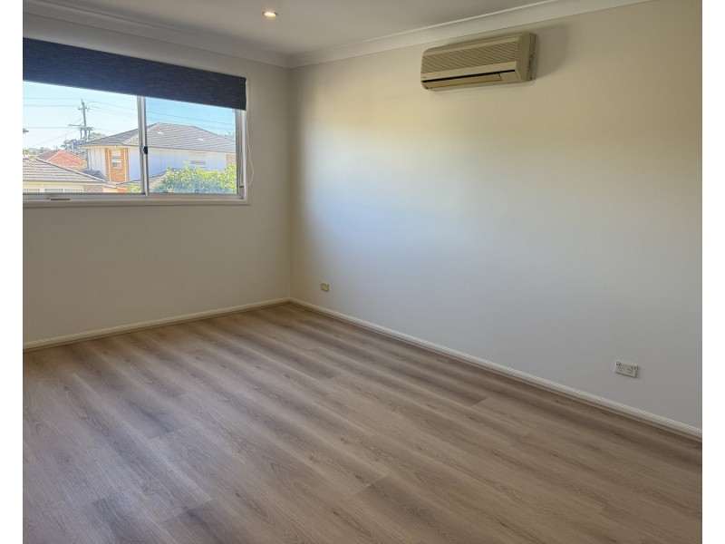 10 Laurina Avenue, Fairfield East NSW 2165