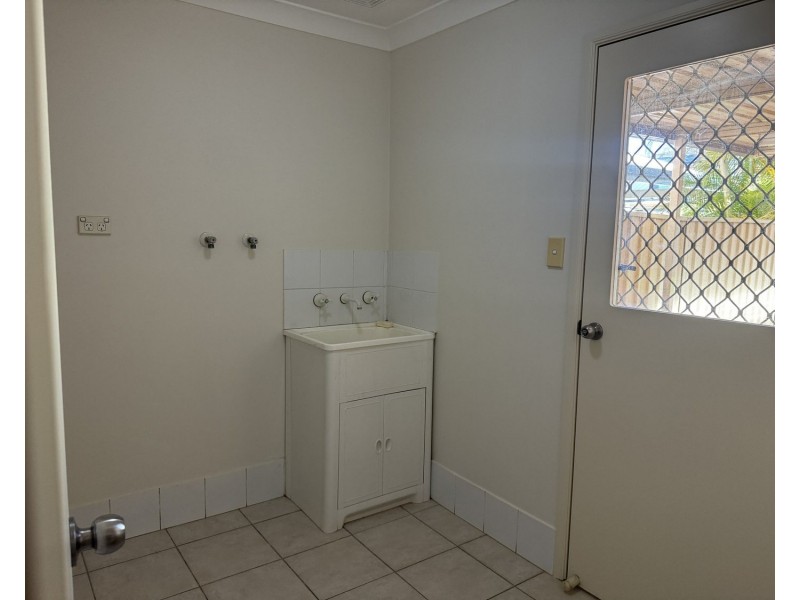 10 Laurina Avenue, Fairfield East NSW 2165
