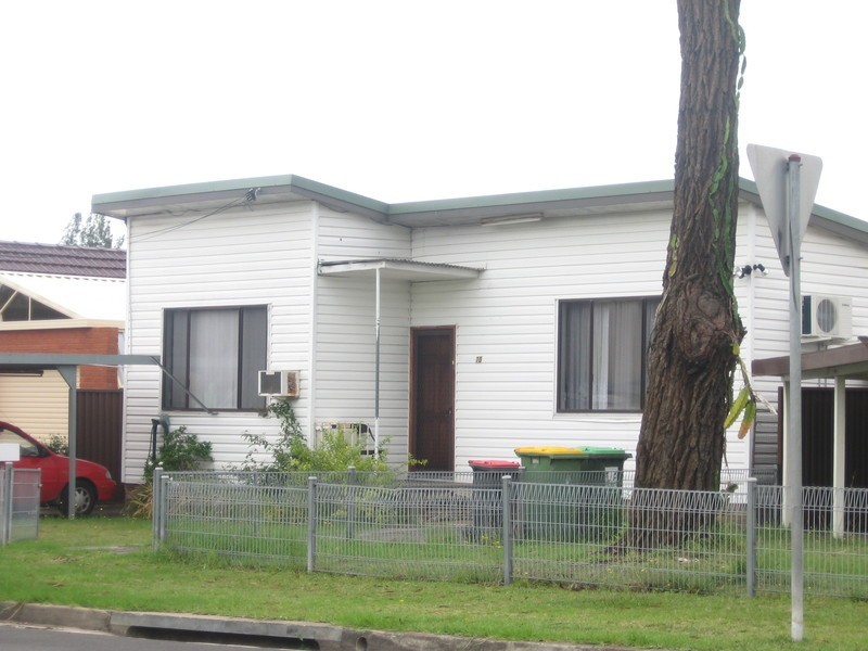 70 Marks Lane, Chester Hill NSW 2162