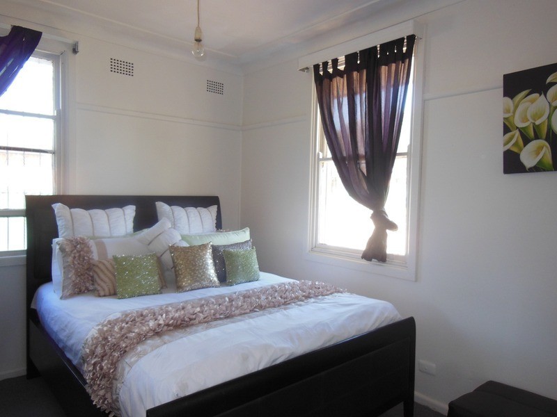 5 Goonaroi Street, Villawood NSW 2163