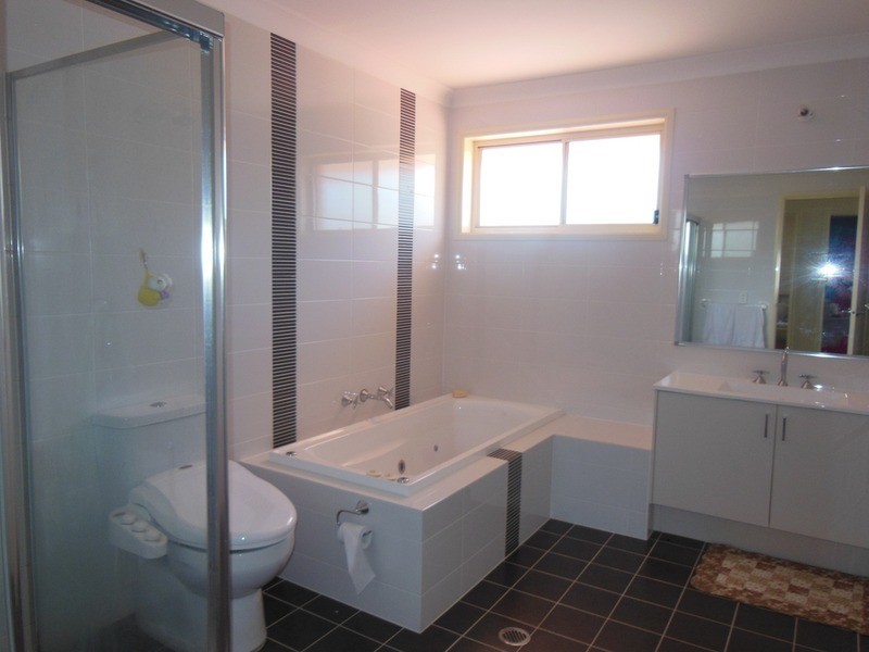 13 Forshaw Avenue, Chester Hill NSW 2162