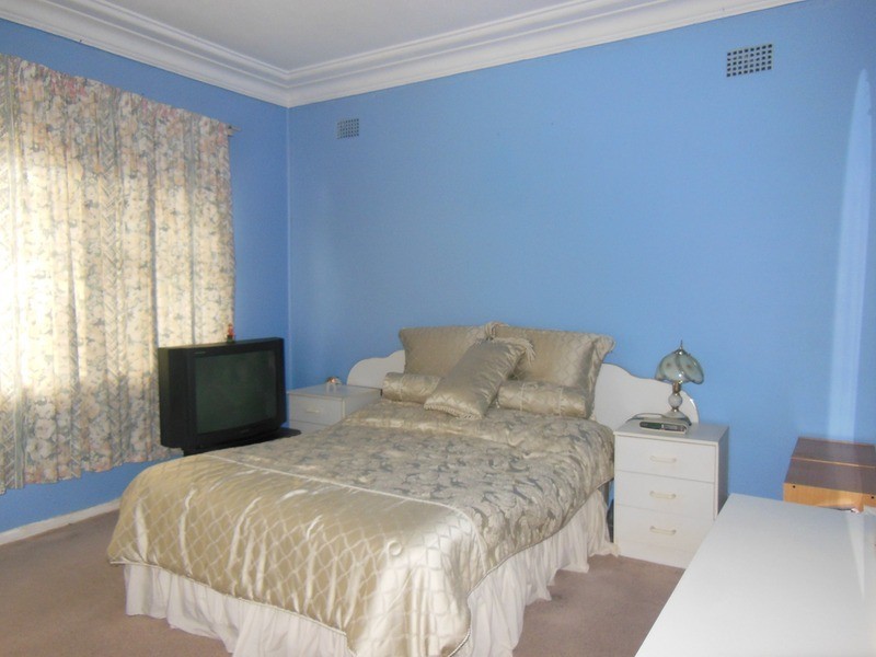 6 Joan Street, Chester Hill NSW 2162