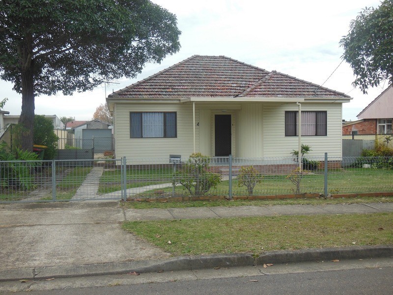 4 Jocelyn  Street, Chester Hill NSW 2162