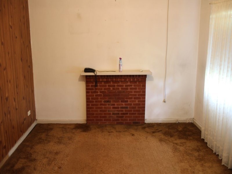 4 Jellicoe Street, Condell Park NSW 2200