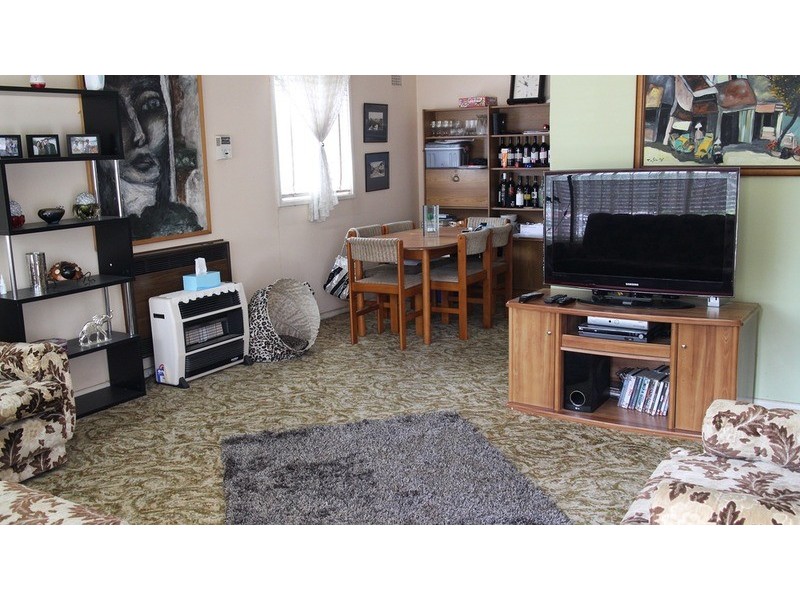 17 Donington Street, Georges Hall NSW 2198