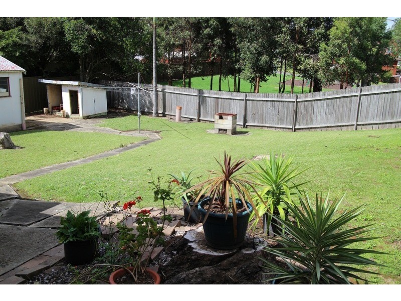 17 Donington Street, Georges Hall NSW 2198