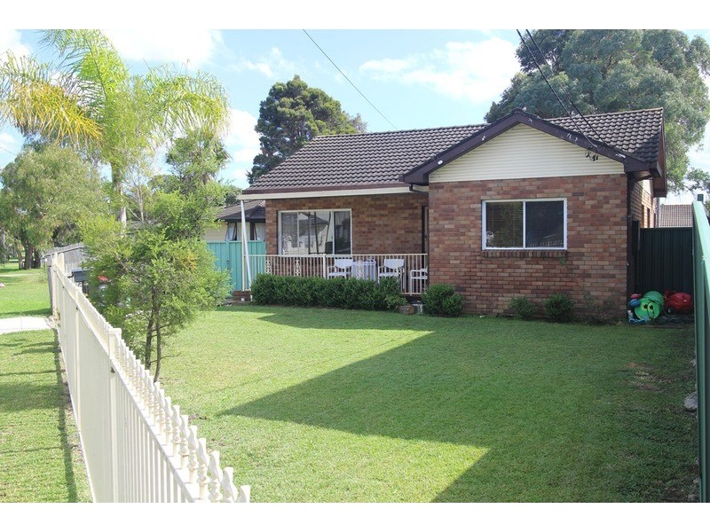 17 Cann Street, Bass Hill NSW 2197