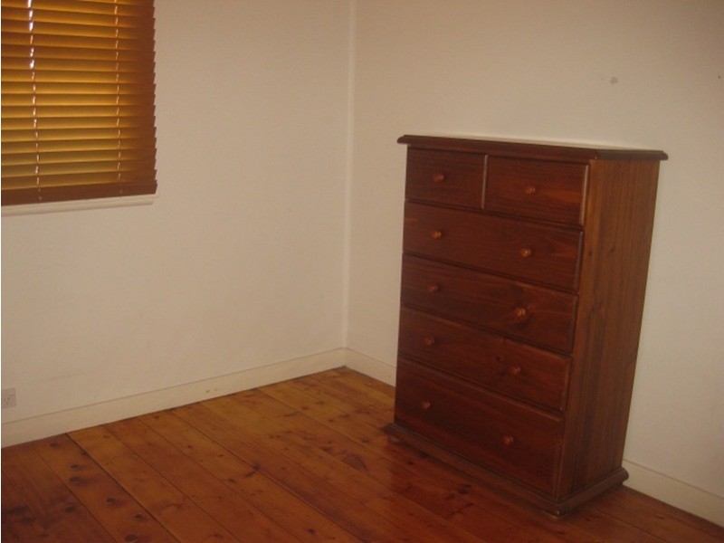 5 Virtue  Avenue, Condell Park NSW 2200