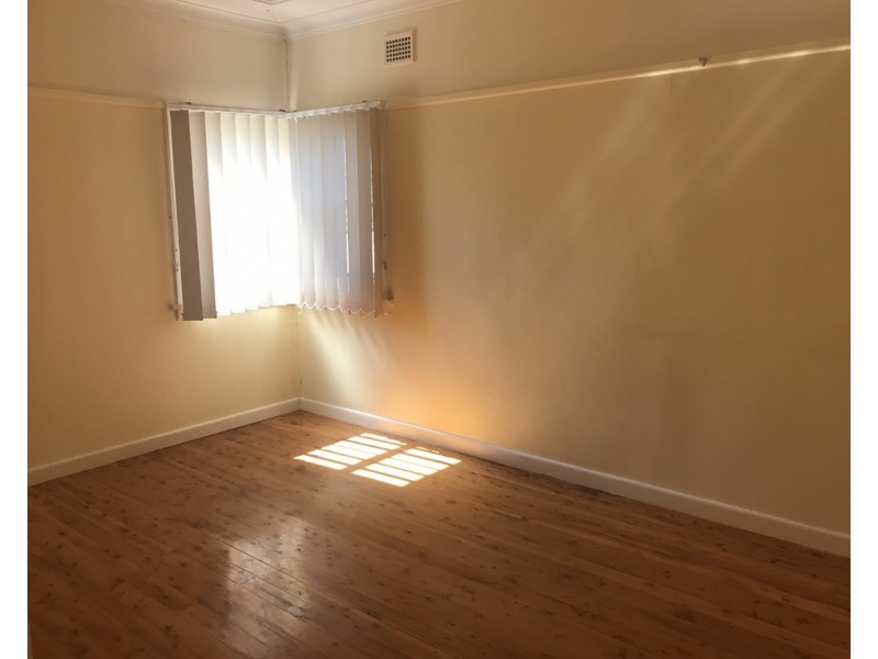 7 Moora Street, Chester Hill NSW 2162