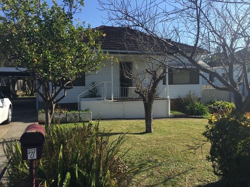 7 Byloss Street, Chester Hill NSW 2162