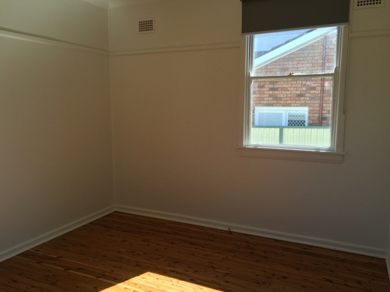 8 Strickland Street, Bass Hill NSW 2197