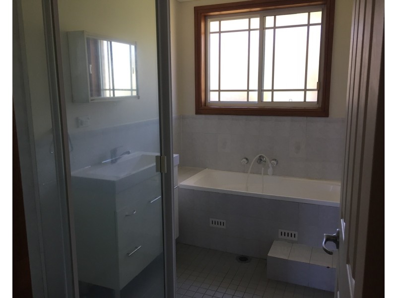 2/40-42 Woods Road, Sefton NSW 2162