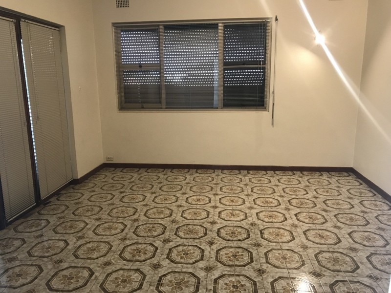 190A Old Kent Road, Greenacre NSW 2190