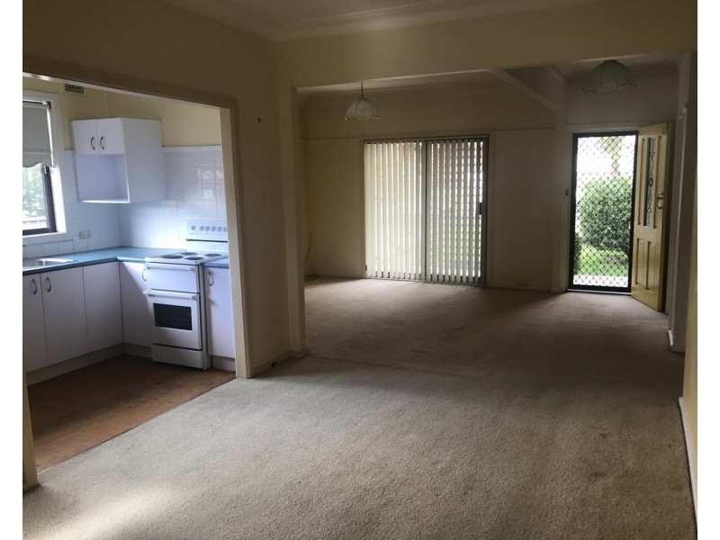 7 Burrows Road, Chester Hill NSW 2162