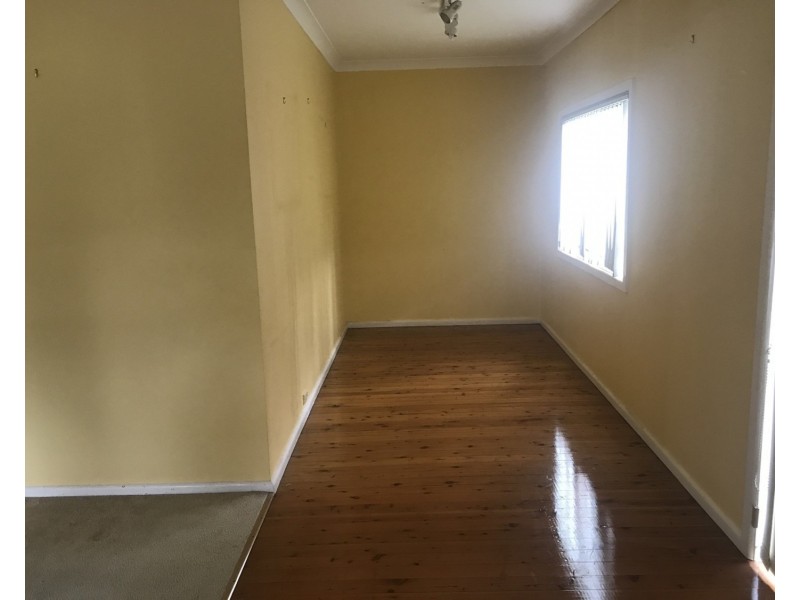 7 Burrows Road, Chester Hill NSW 2162