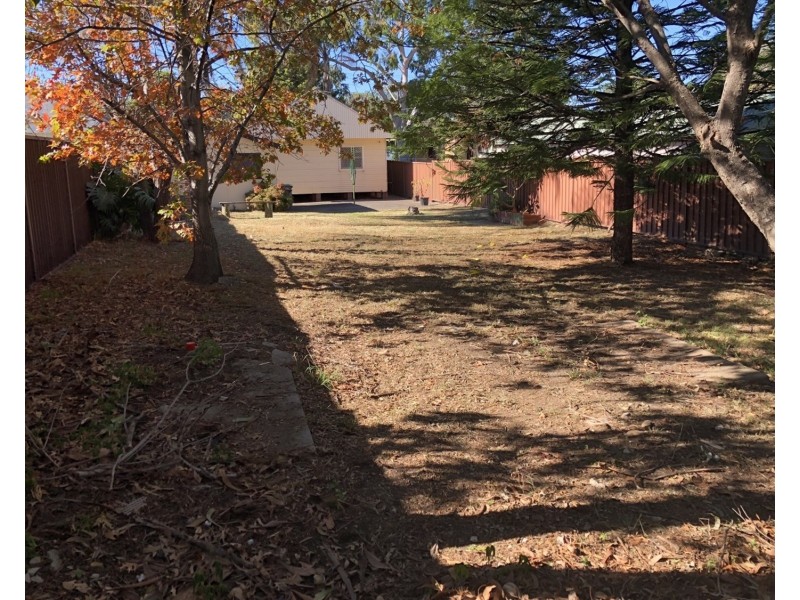 216 Roberts Road, Greenacre NSW 2190