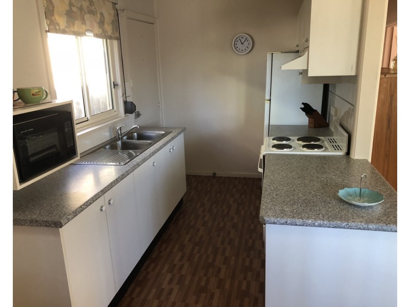 216 Roberts Road, Greenacre NSW 2190