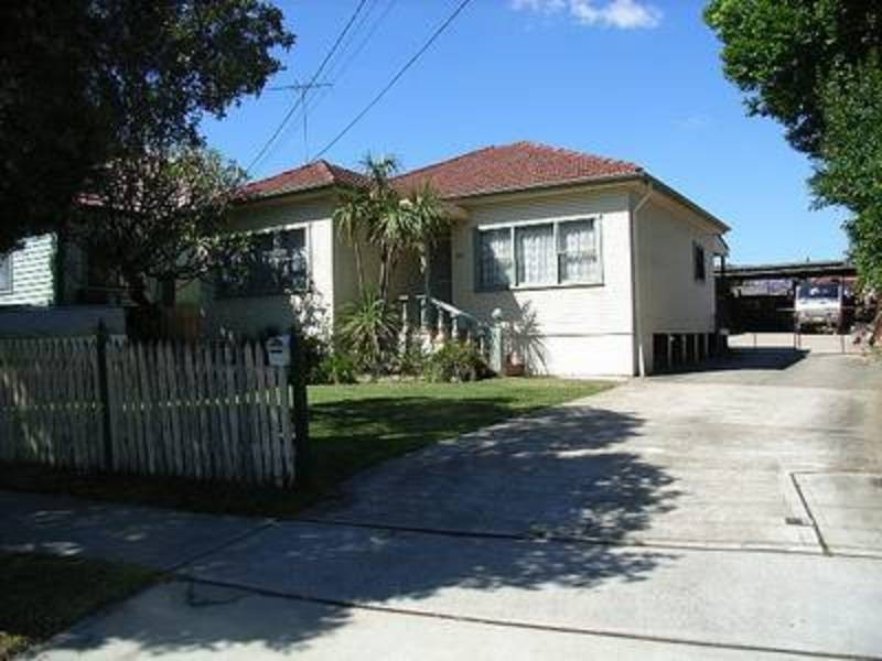 10 Carnarvon Street, Silverwater NSW 2128