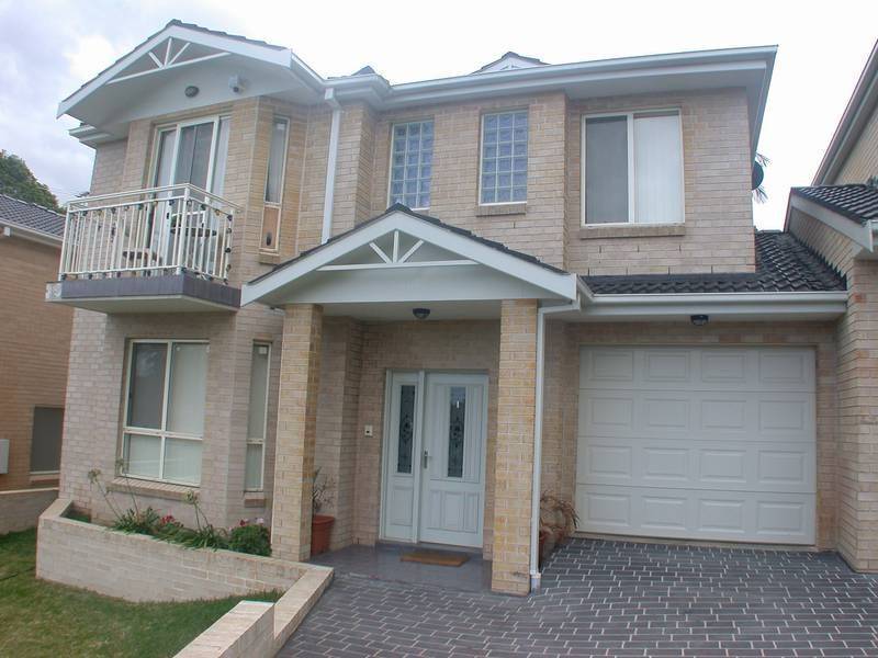 1b Baronbali Street, Dundas NSW 2117