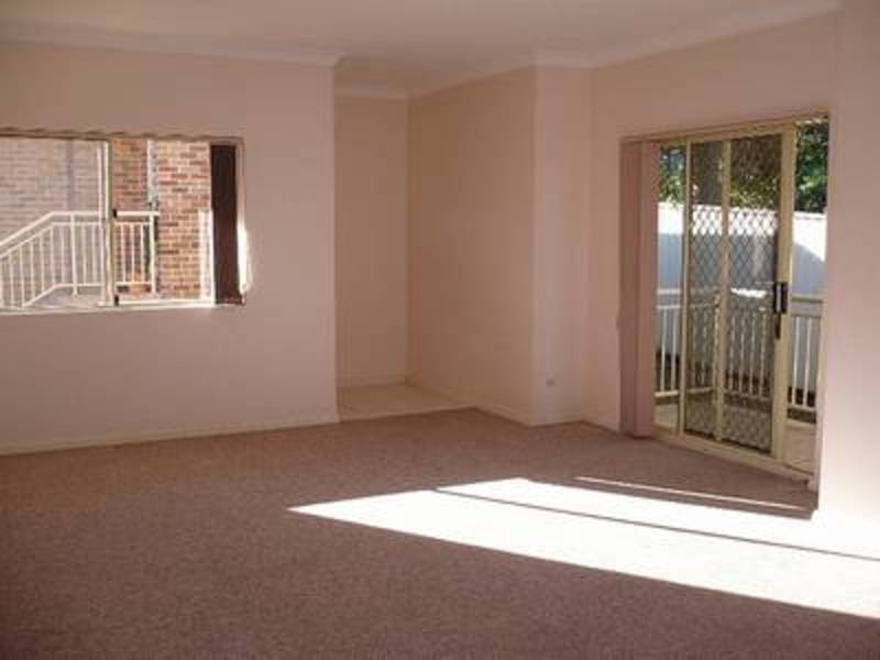 1/28-32 William Street, Ermington NSW 2115