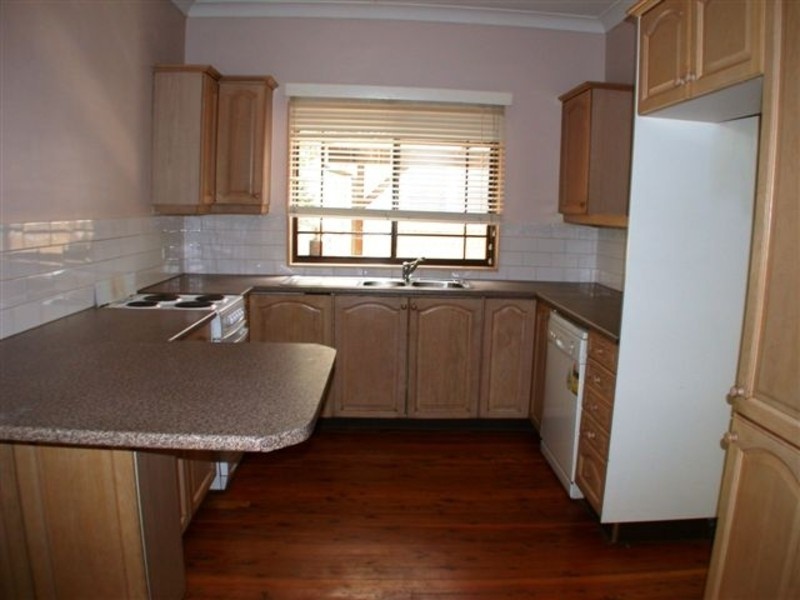 16 Honor Street, Ermington NSW 2115