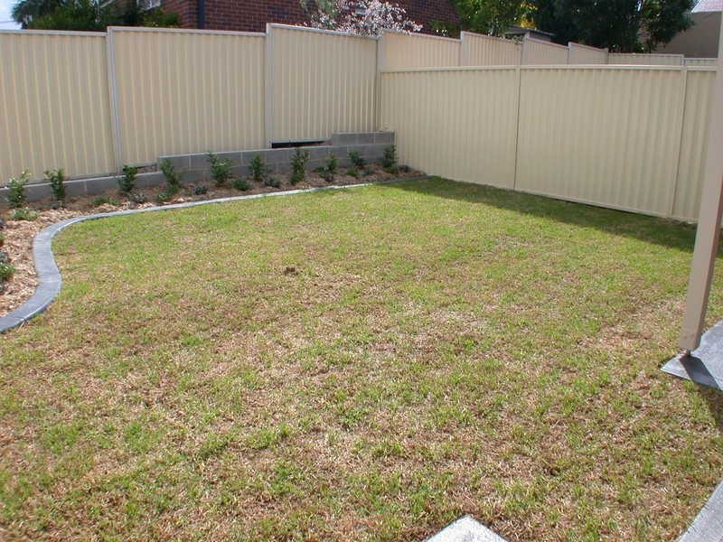 1/23 Bennetts Road East, Dundas NSW 2117