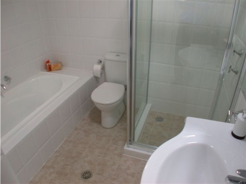 2/23 Bennetts Road East, Dundas NSW 2117