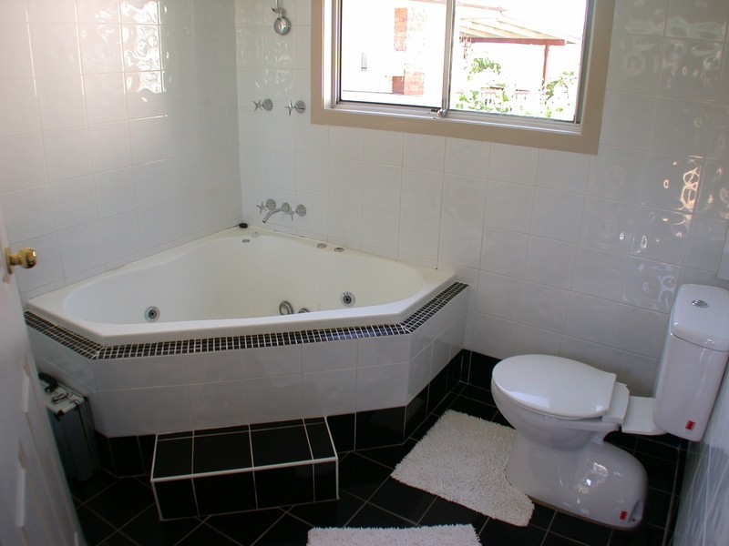 6 Heysen Avenue, Ermington NSW 2115