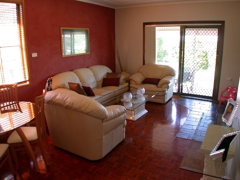 6 Heysen Avenue, Ermington NSW 2115