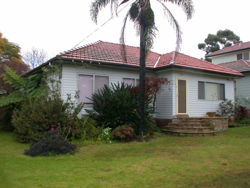 52 Hughes Avenue, Ermington NSW 2115