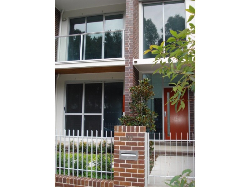 12 Broadoaks Street, Ermington NSW 2115