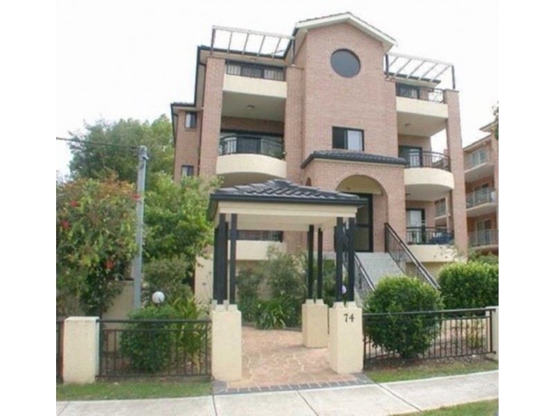 1/74 Beaconsfield Street, Silverwater NSW 2128