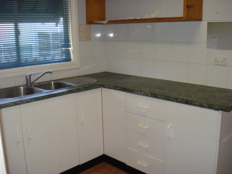 2/97 Deakin Street, Silverwater NSW 2128