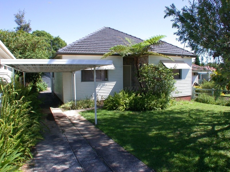18 Lawson Street, Ermington NSW 2115