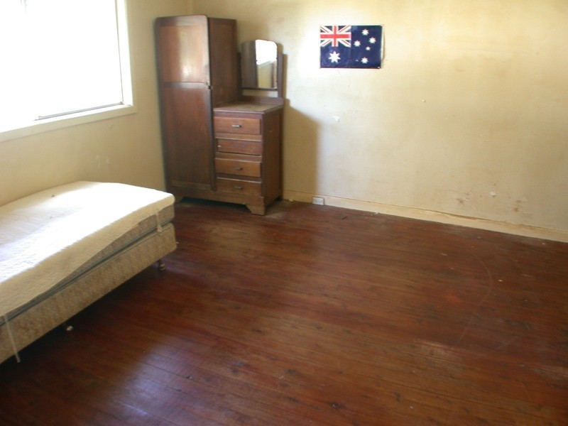 18 Lawson Street, Ermington NSW 2115