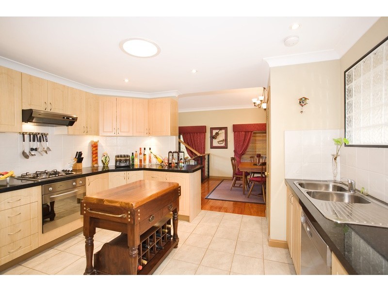 1 Brooker Avenue, Oatlands NSW 2117